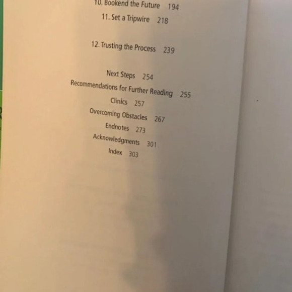 Set‎ 3 Financial/underwriting books for business - Picture 7 of 7